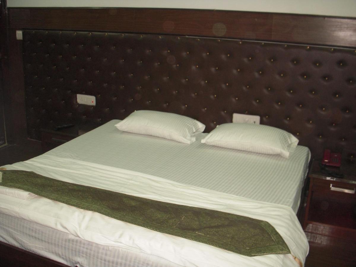 نيودلهي Rams Inn المظهر الخارجي الصورة